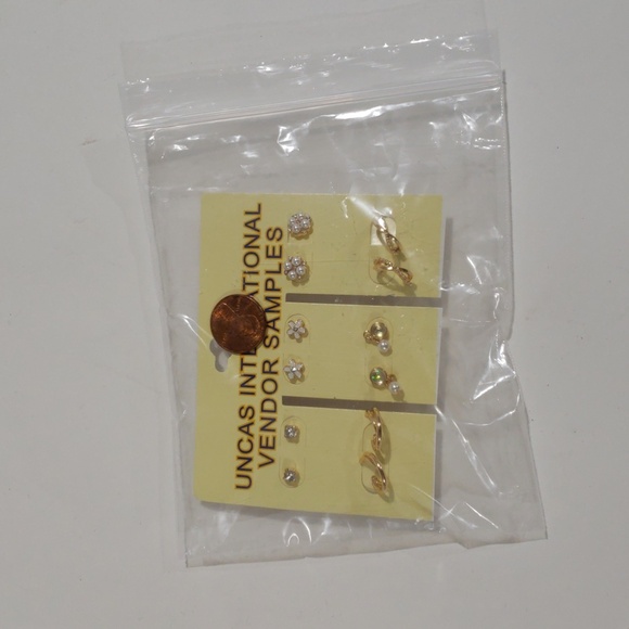 UNCAS International Set of 6 Earrings - Trendy & Stylish Jewelry - Women's - Picture 12 of 12